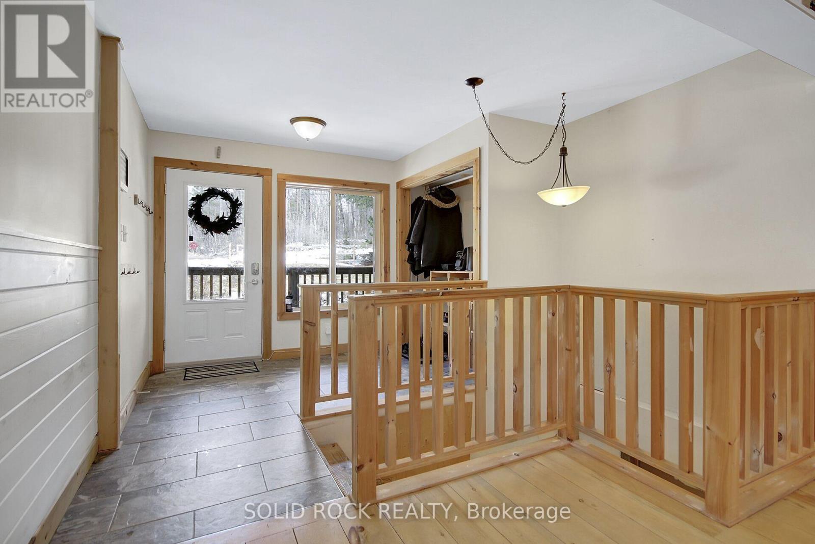 72 Stringers Lane, Greater Madawaska, Ontario  K0J 1G0 - Photo 3 - X12067719