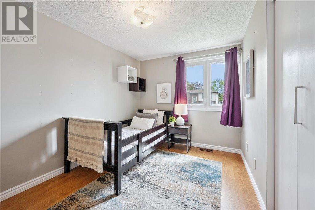 31 Carey Crescent, Guelph, Ontario  N1H 7J9 - Photo 14 - X12153506