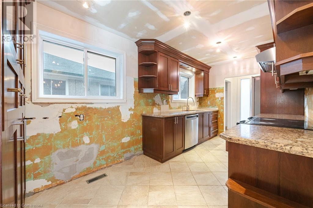 23 Gardentree Street, Toronto, Ontario  M1E 2E8 - Photo 12 - 40725484