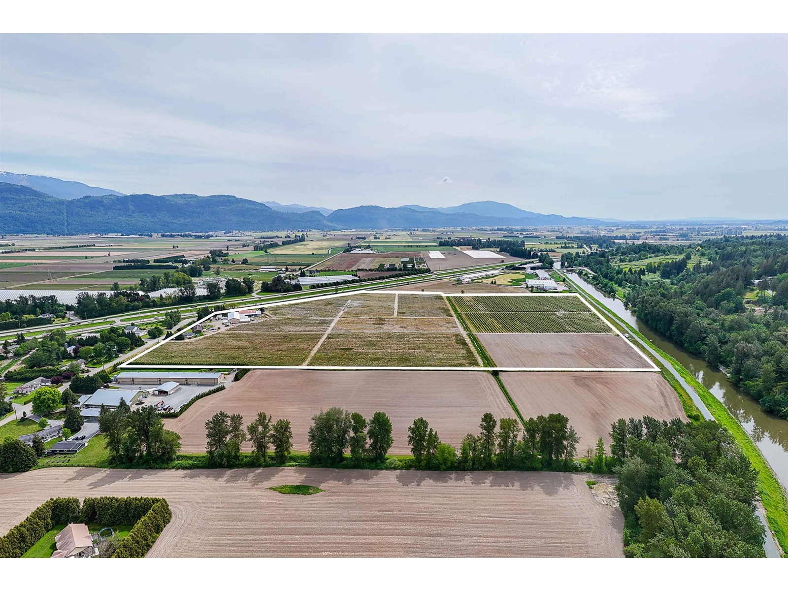 3593 Mcdermott Road, Abbotsford, British Columbia  V3G 2J8 - Photo 16 - R3001516