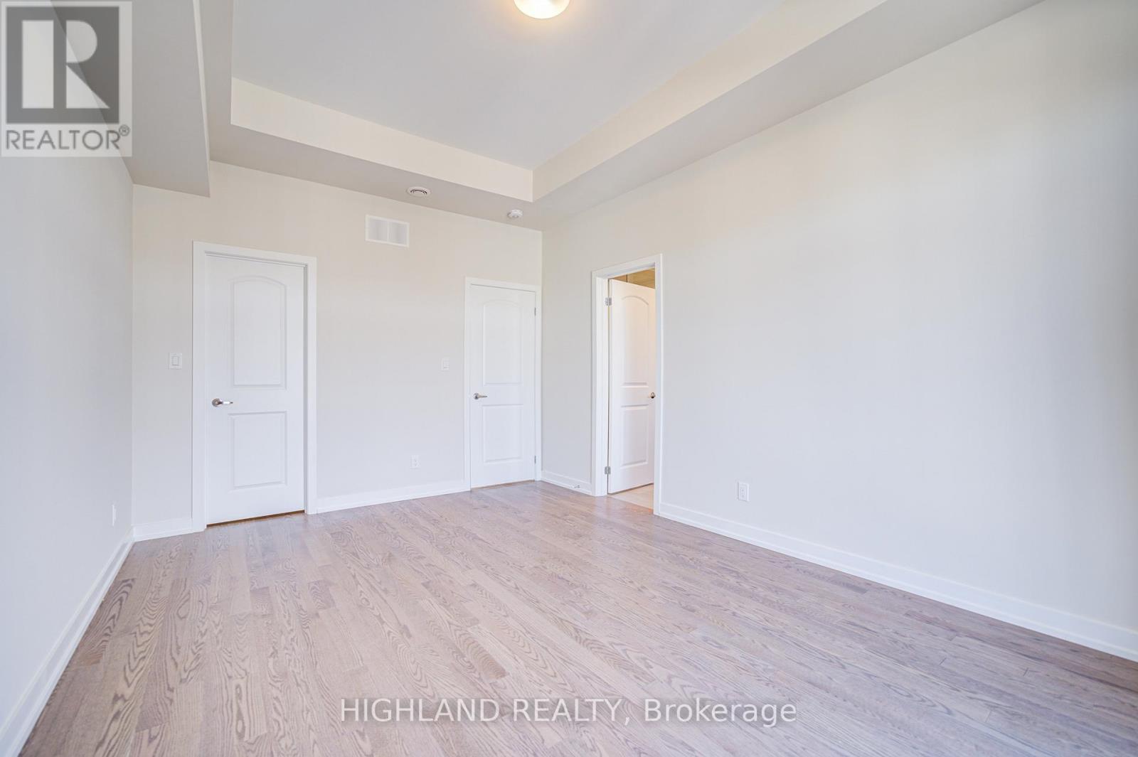 3063 Robert Lamb Boulevard, Oakville, Ontario  L6H 7H5 - Photo 22 - W12118342