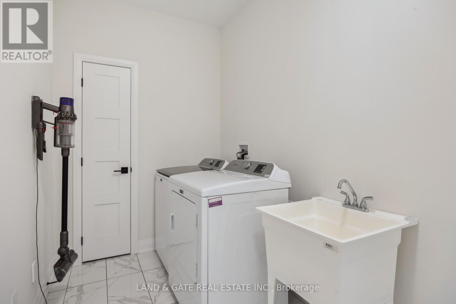 559 Askew Court, Oshawa, Ontario  L1H 0M3 - Photo 31 - E12153486