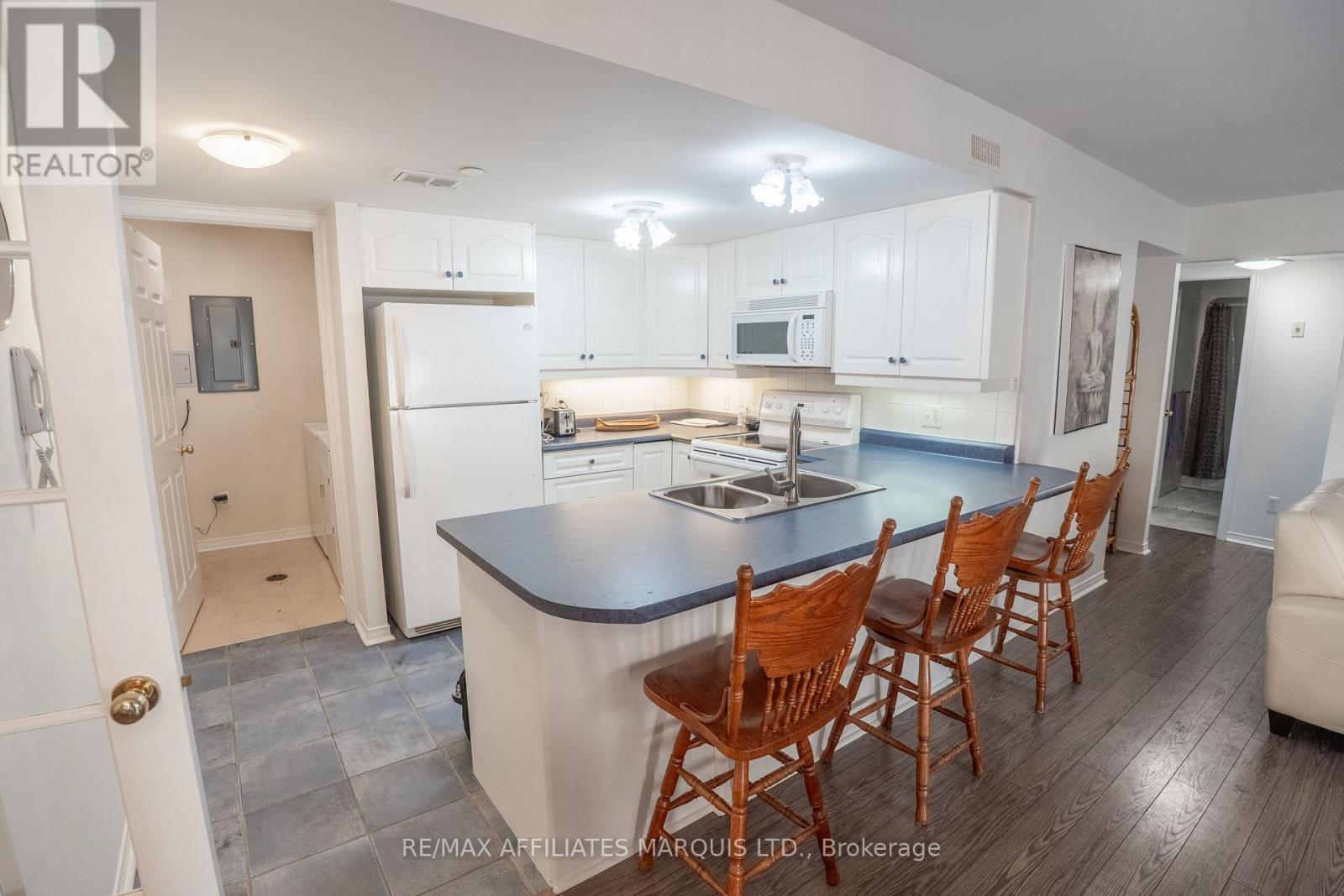 304 - 331 Water Street W, Cornwall, Ontario  K6J 1A5 - Photo 7 - X12153521