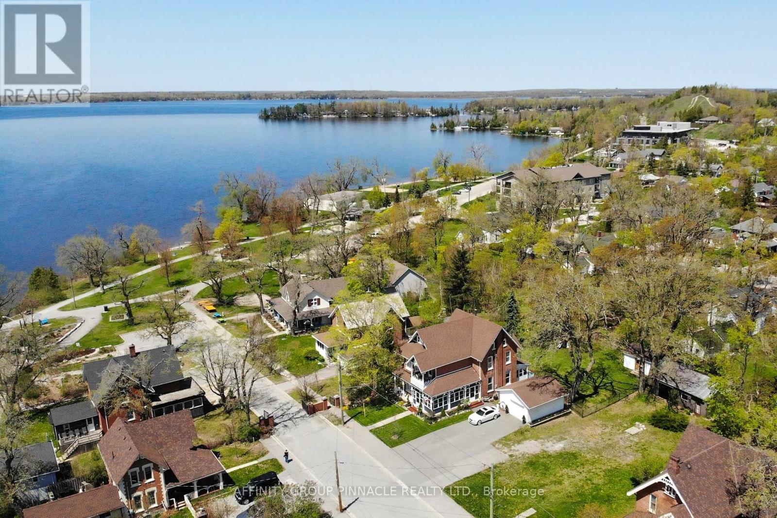 42 Oak Street, Kawartha Lakes, Ontario  K0M 1N0 - Photo 44 - X12153482