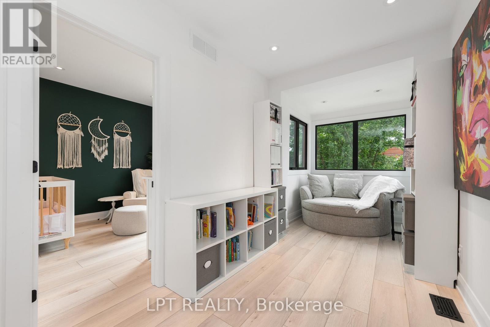 323 Booth Street, Ottawa, Ontario  K1R 7K1 - Photo 19 - X12153508