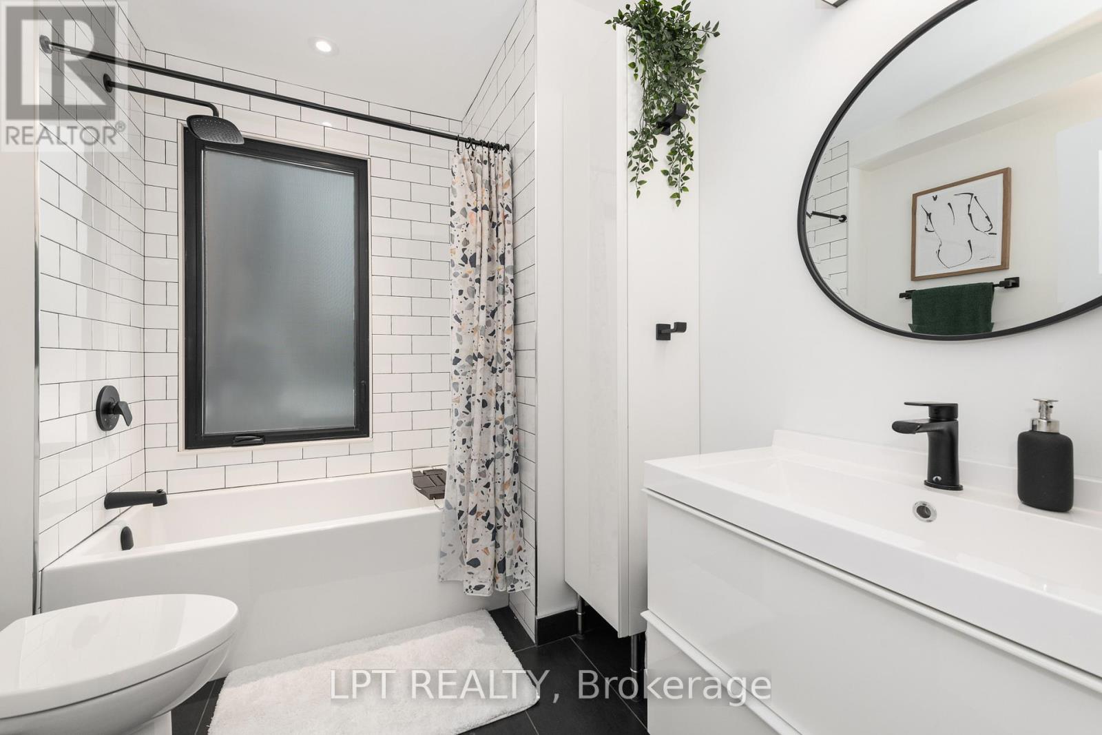 323 Booth Street, Ottawa, Ontario  K1R 7K1 - Photo 26 - X12153508