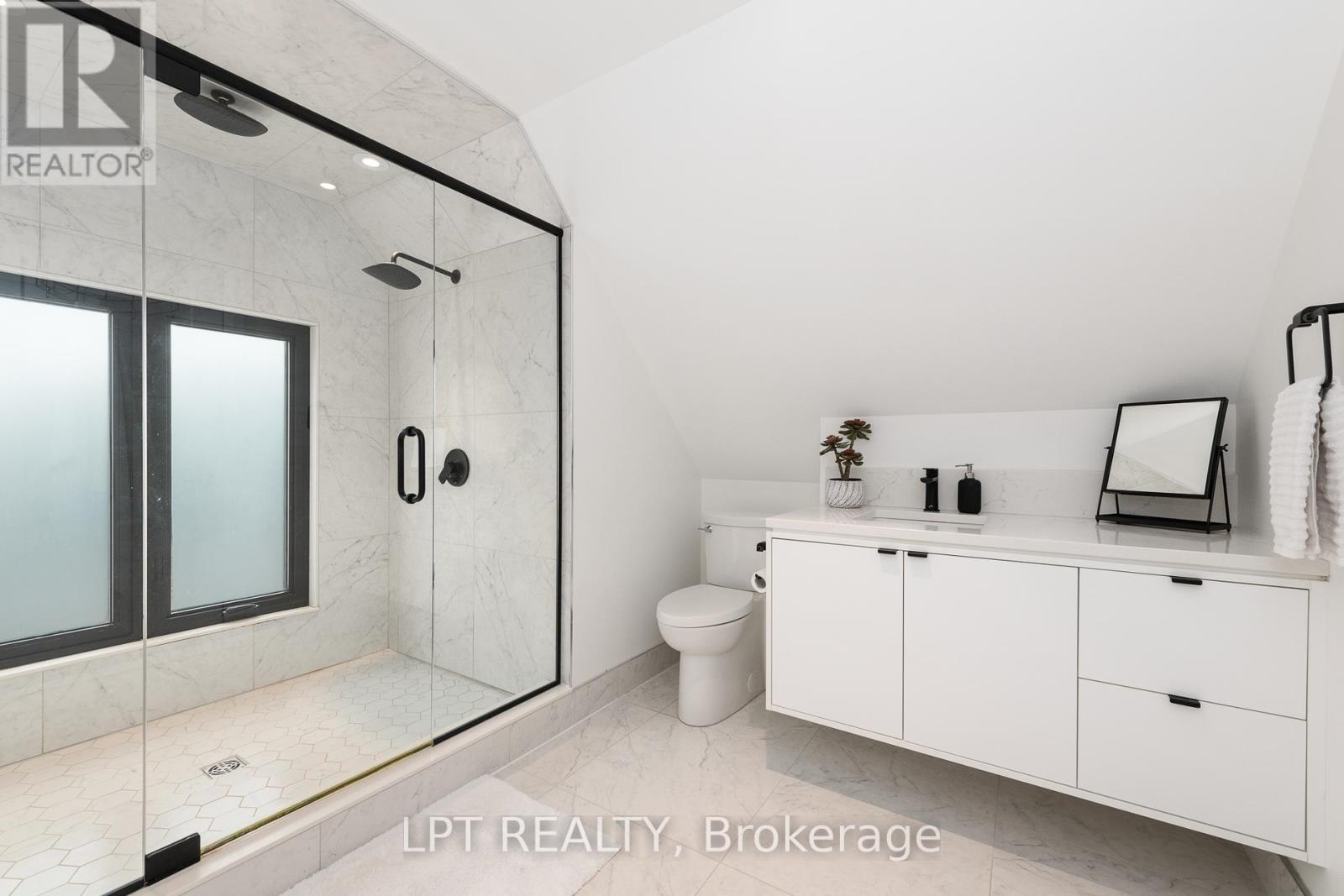 323 Booth Street, Ottawa, Ontario  K1R 7K1 - Photo 33 - X12153508