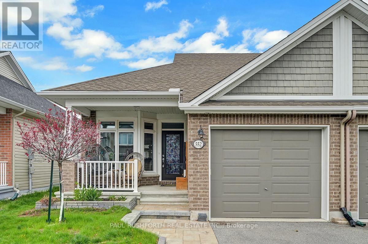Property at 552 SILVERBELL CRESCENT image 1
