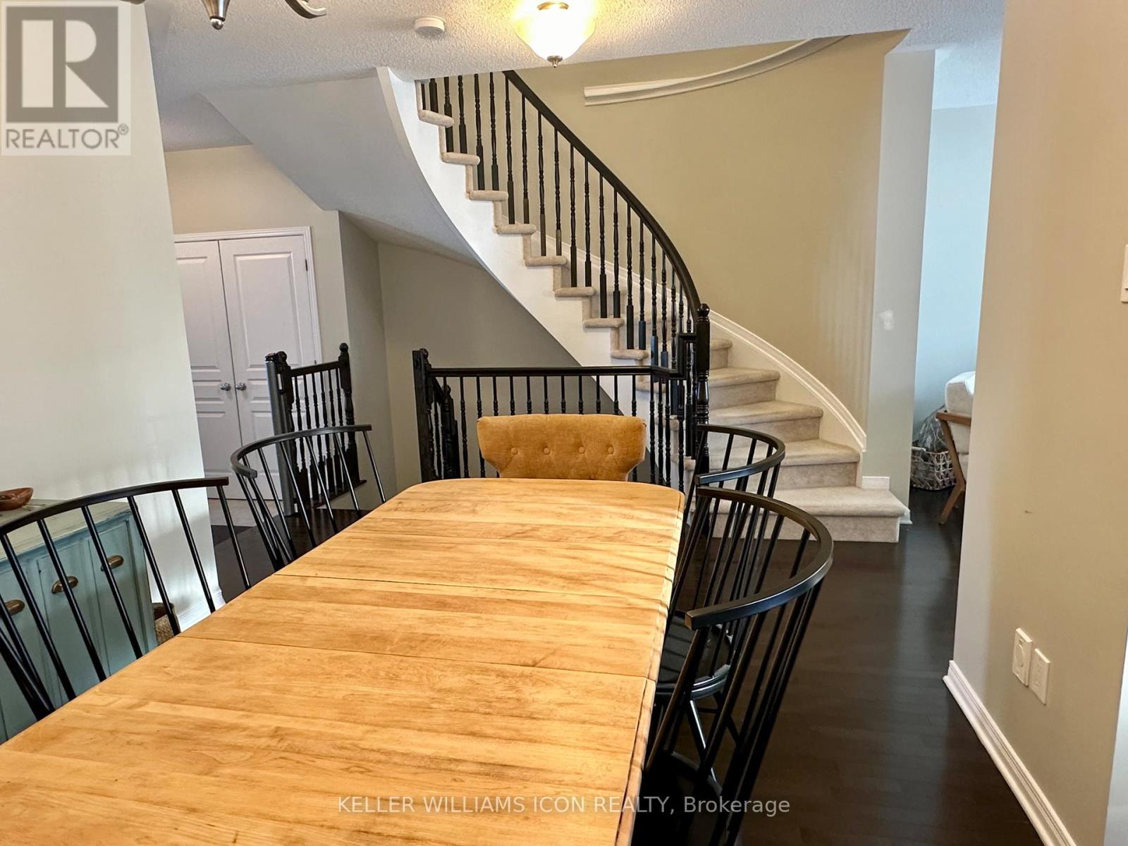 419 June Court, Ottawa, Ontario  K1W 0E3 - Photo 10 - X12125868