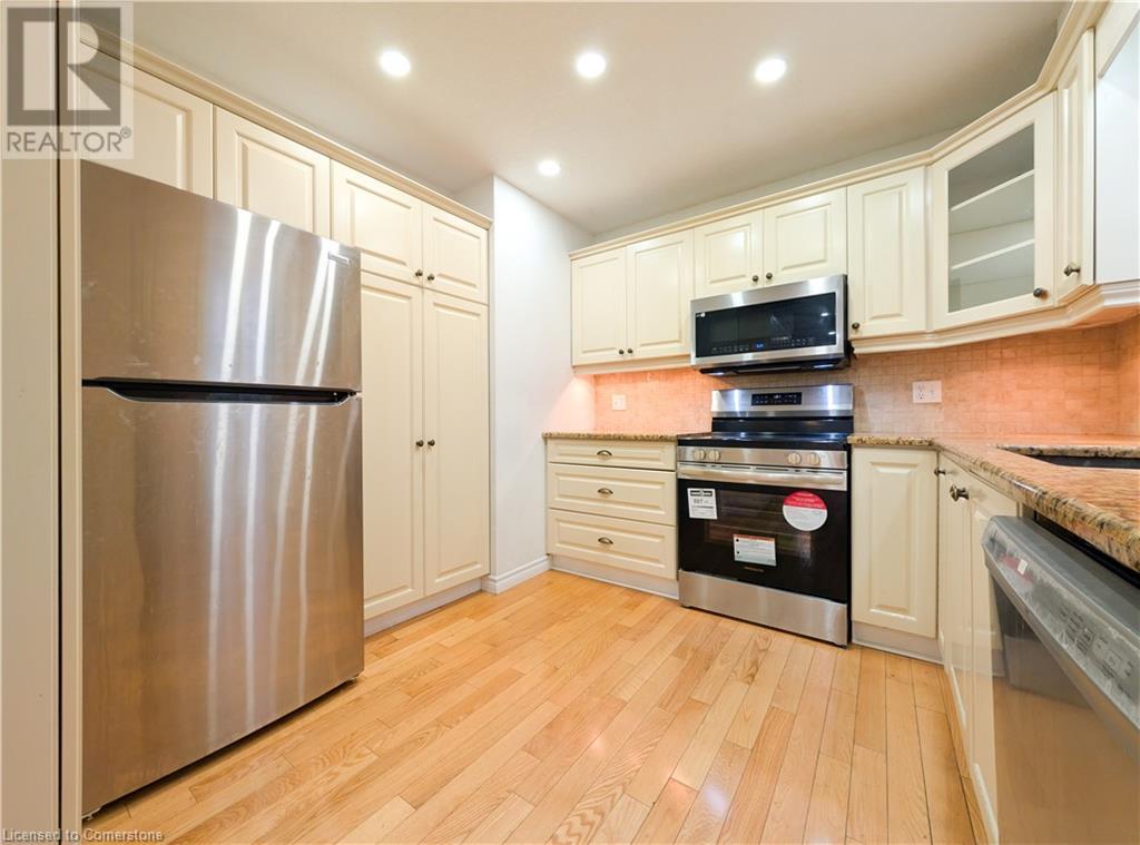 187 Daimler Drive, Kitchener, Ontario  N2A 4C8 - Photo 13 - 40712780