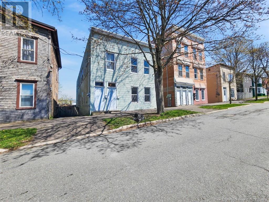 Property at 165-167 Victoria Street image 1