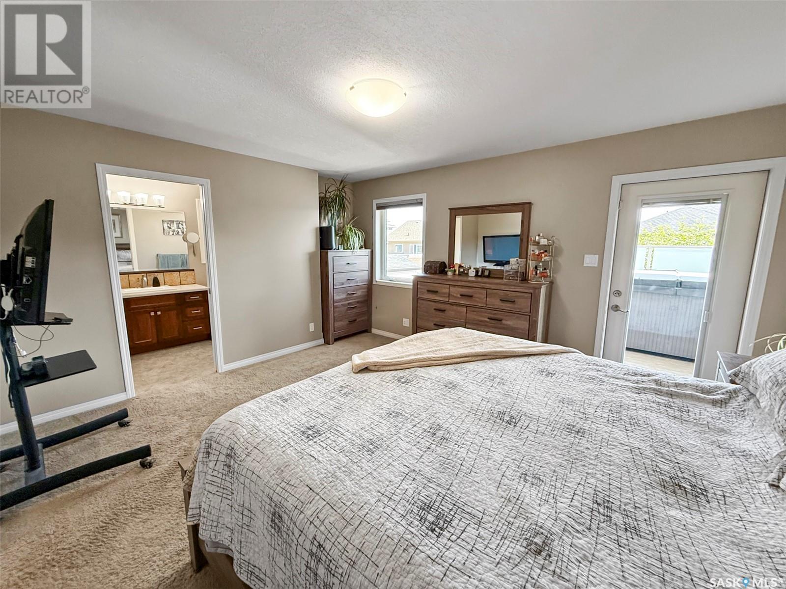 732 Hamilton Drive, Swift Current, Saskatchewan  S9H 0S3 - Photo 16 - SK005987
