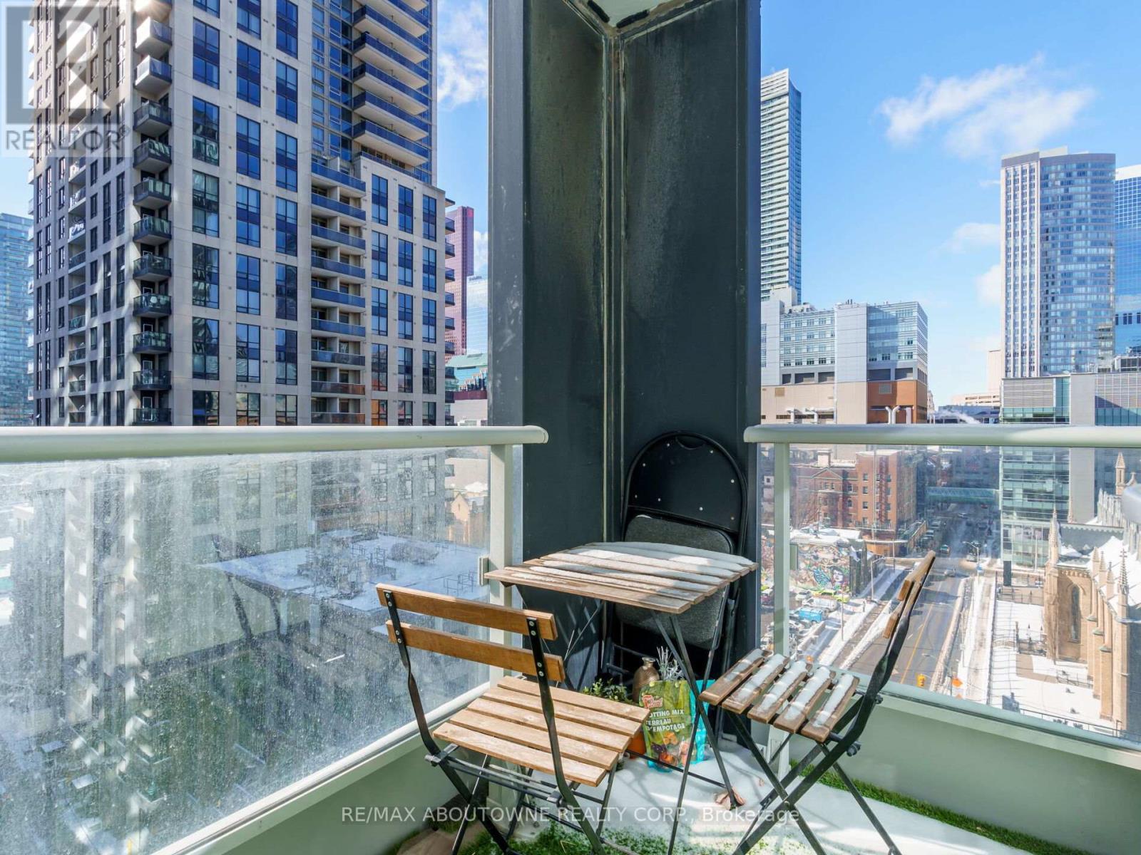 1005 - 68 Shuter Street, Toronto, Ontario  M5B 1B4 - Photo 23 - C12153476