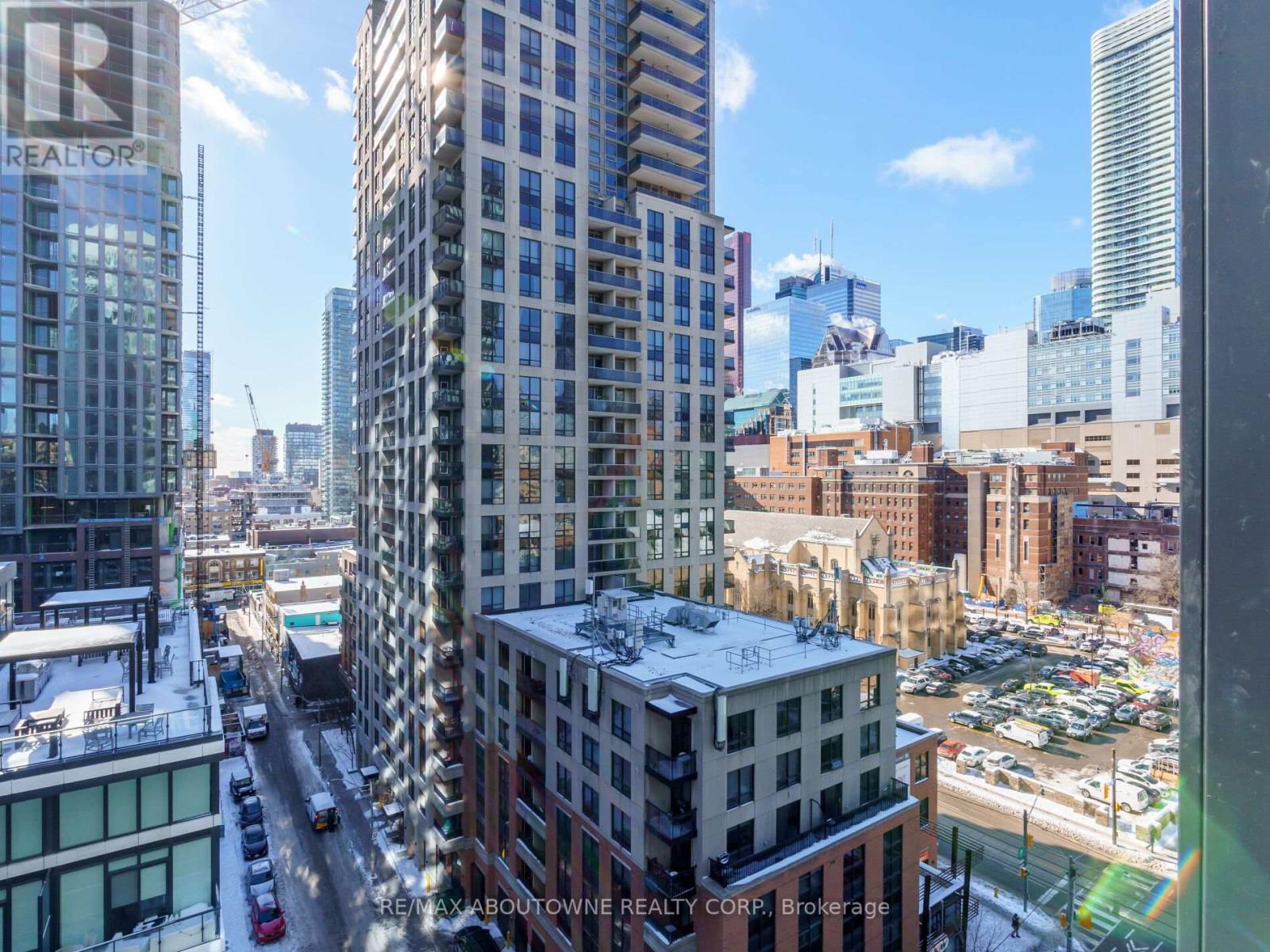 1005 - 68 Shuter Street, Toronto, Ontario  M5B 1B4 - Photo 24 - C12153476