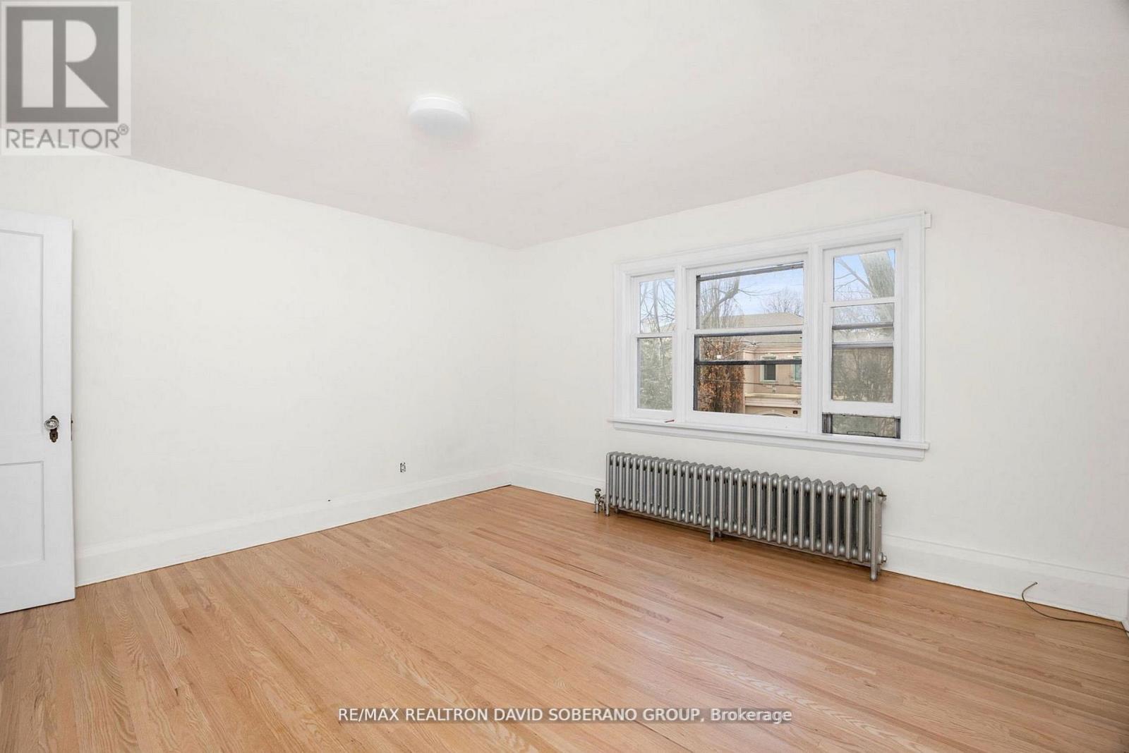 44 Sultana Avenue, Toronto, Ontario  M6A 1T1 - Photo 19 - C12153583