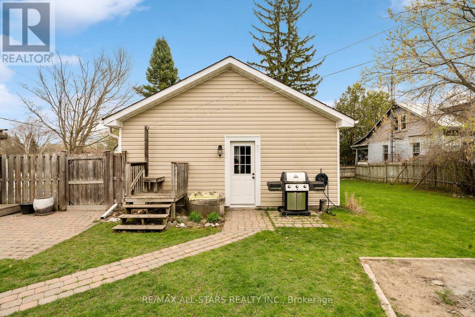 2 Henrietta Street, Scugog, Ontario  L0C 1G0 - Photo 29 - E12132997