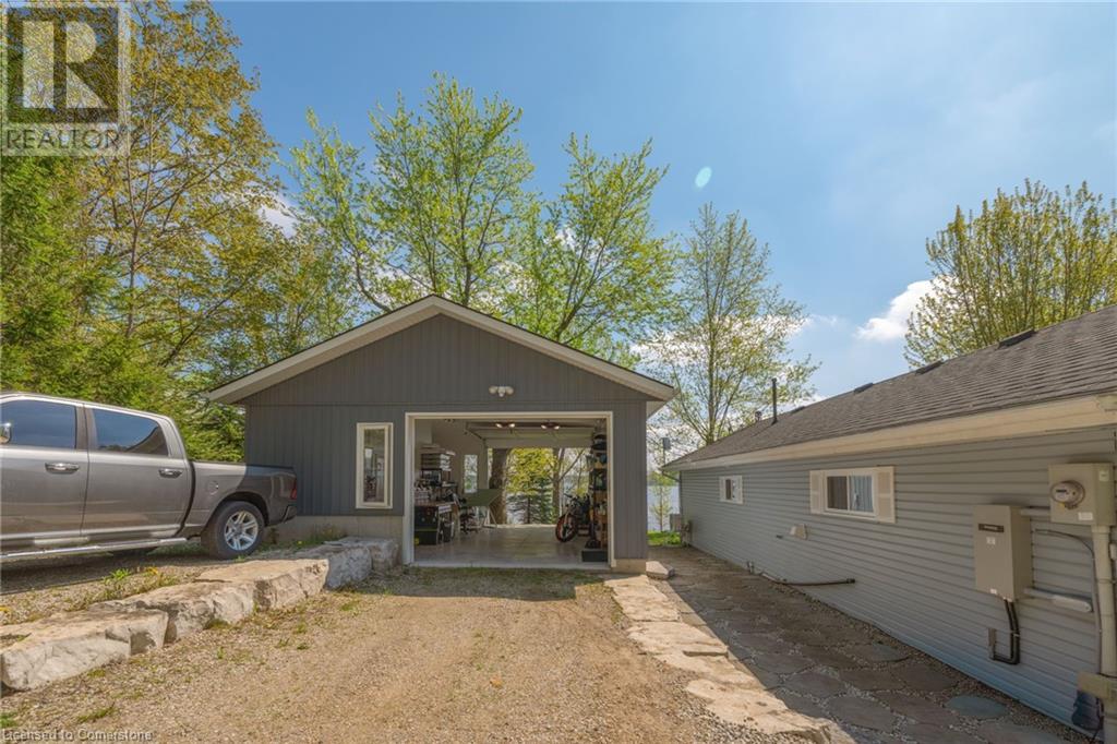 1001 Road 10 W, Conestoga Lake, Ontario  N0G 1P0 - Photo 4 - 40728121