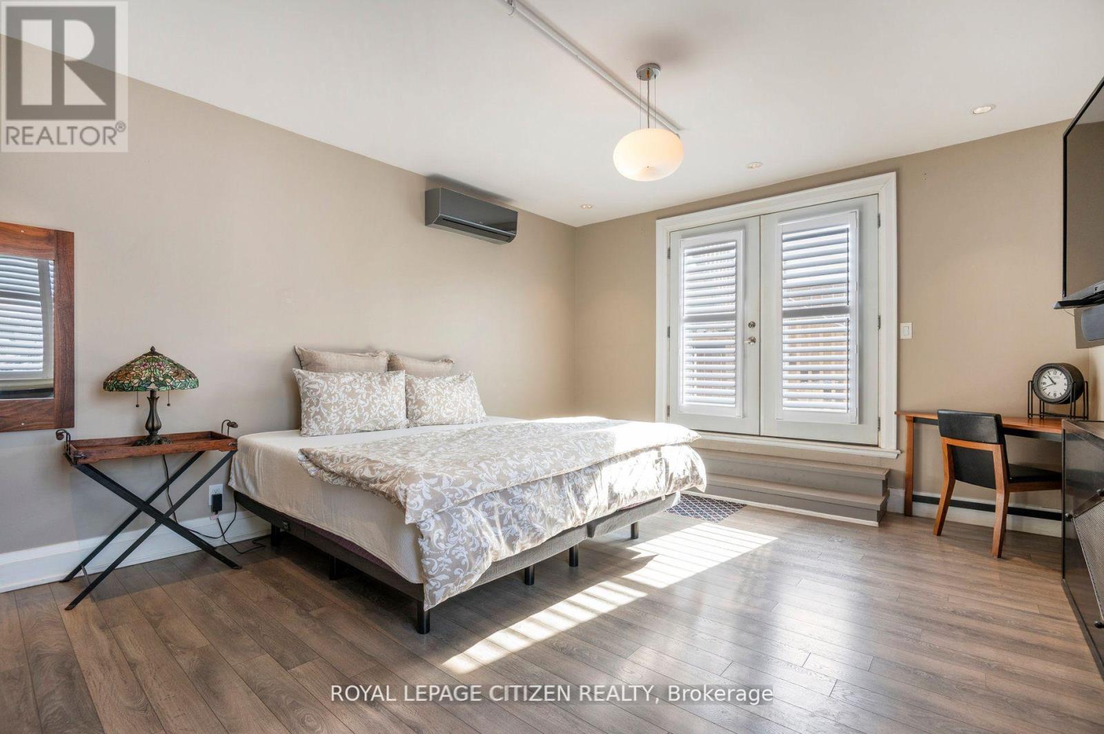 201 - 326 Carlaw Avenue, Toronto, Ontario  M4M 3N8 - Photo 18 - E12153520