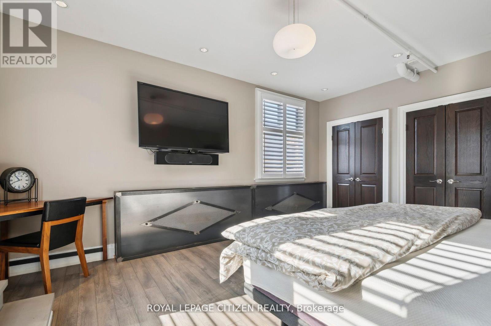 201 - 326 Carlaw Avenue, Toronto, Ontario  M4M 3N8 - Photo 20 - E12153520