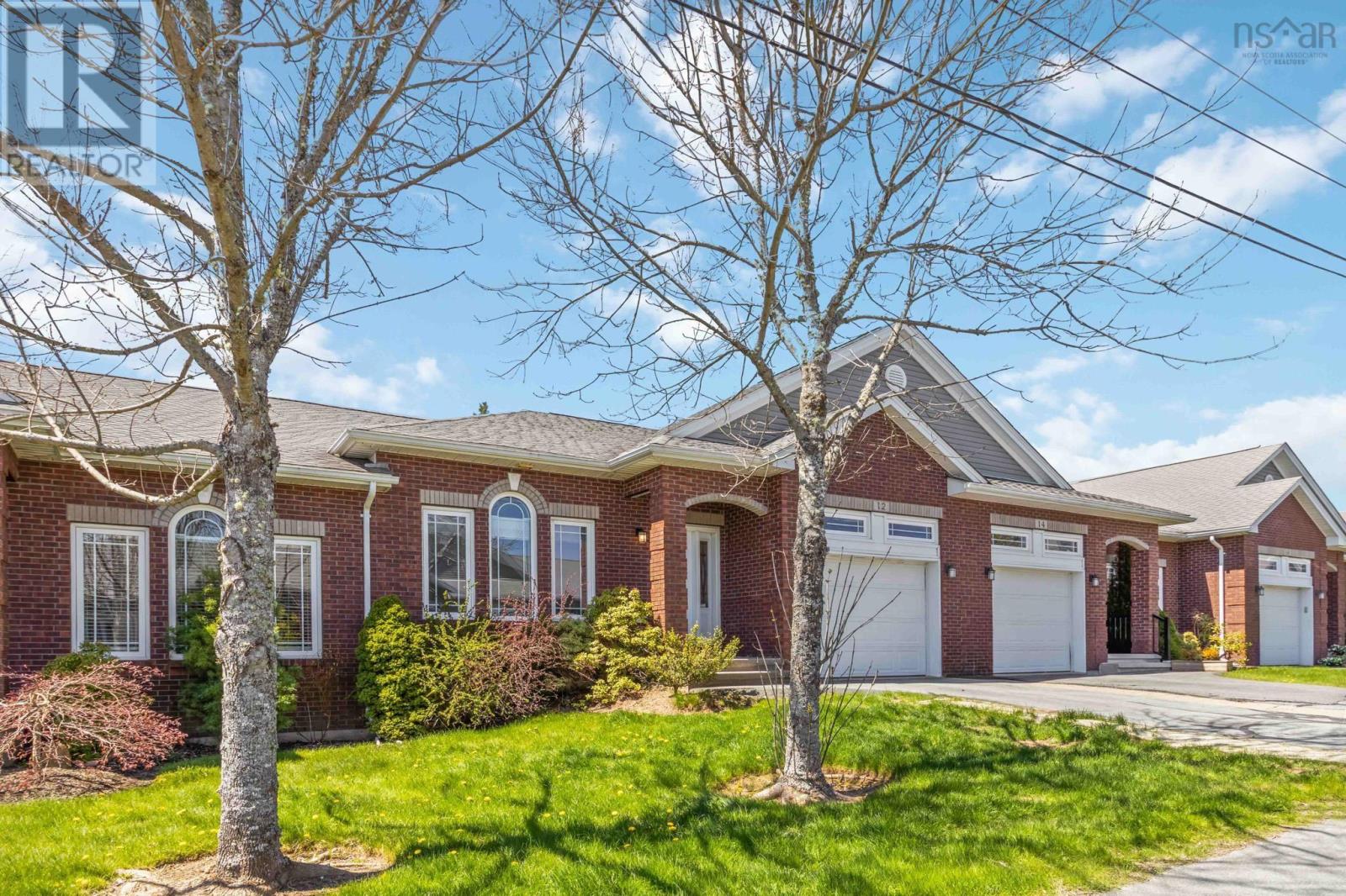 12 Kirkwood Court, Bedford, Nova Scotia  B4A 0A8 - Photo 2 - 202510942