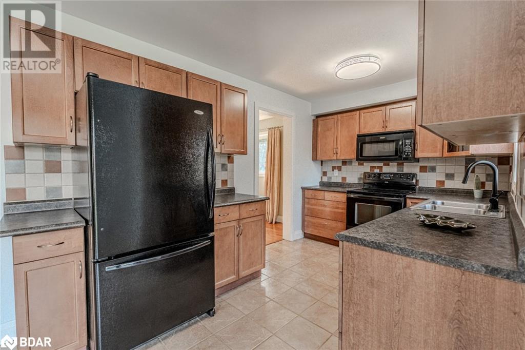 6 Mcdougall Drive, Barrie, Ontario  L4N 7J1 - Photo 5 - 40729573