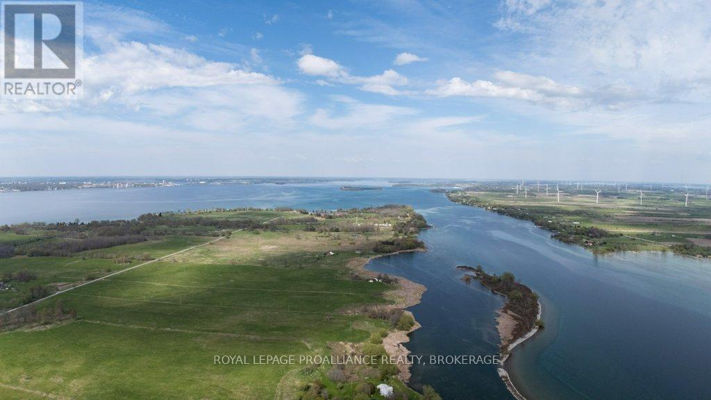 39 Fisherman's Cove Lane, Frontenac Islands, Ontario  K0H 2Y0 - Photo 34 - X12153606