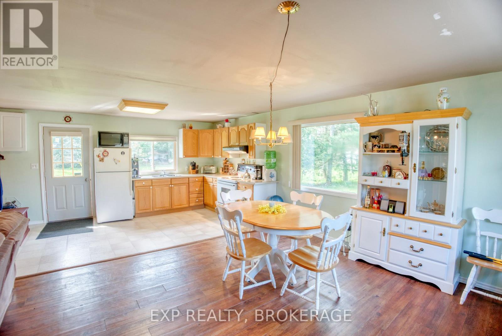 1013 Turner Way, Central Frontenac, Ontario  K0H 1B0 - Photo 11 - X12153785