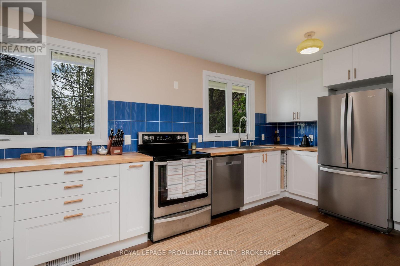 867 Berwick Place, Kingston (South Of Taylor-Kidd Blvd), Ontario  K7M 6B7 - Photo 9 - X12153819