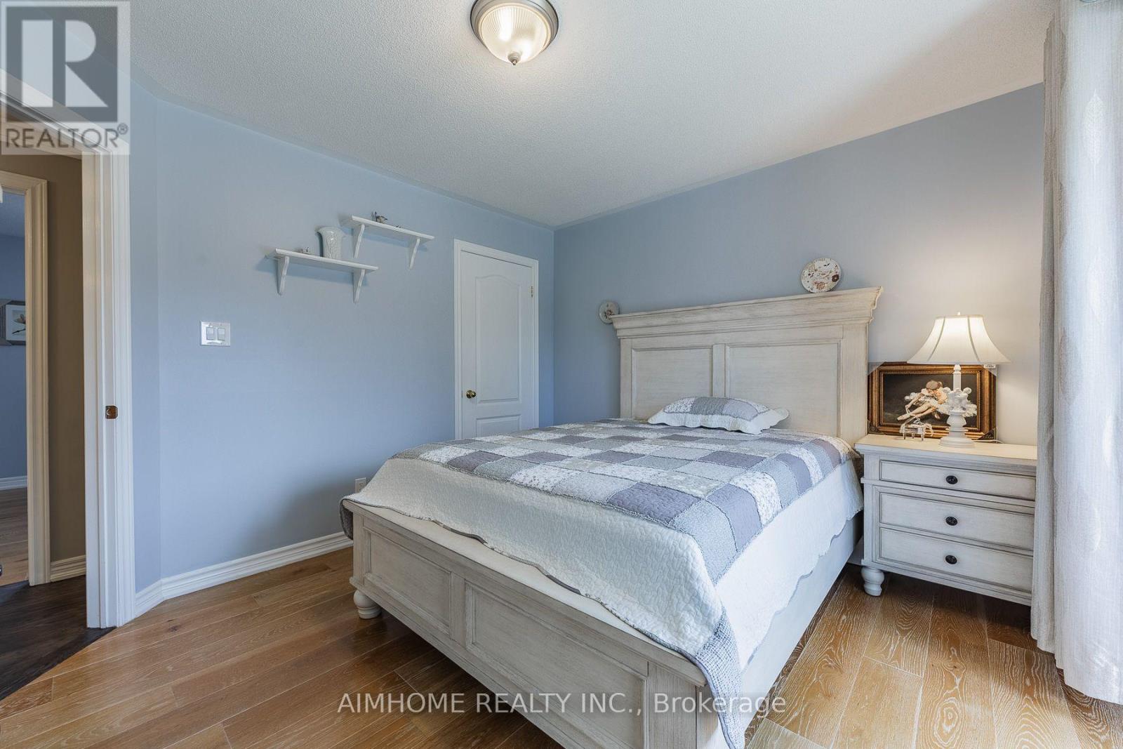 15 Apollo Drive, Richmond Hill, Ontario  L4E 4C3 - Photo 25 - N12153503