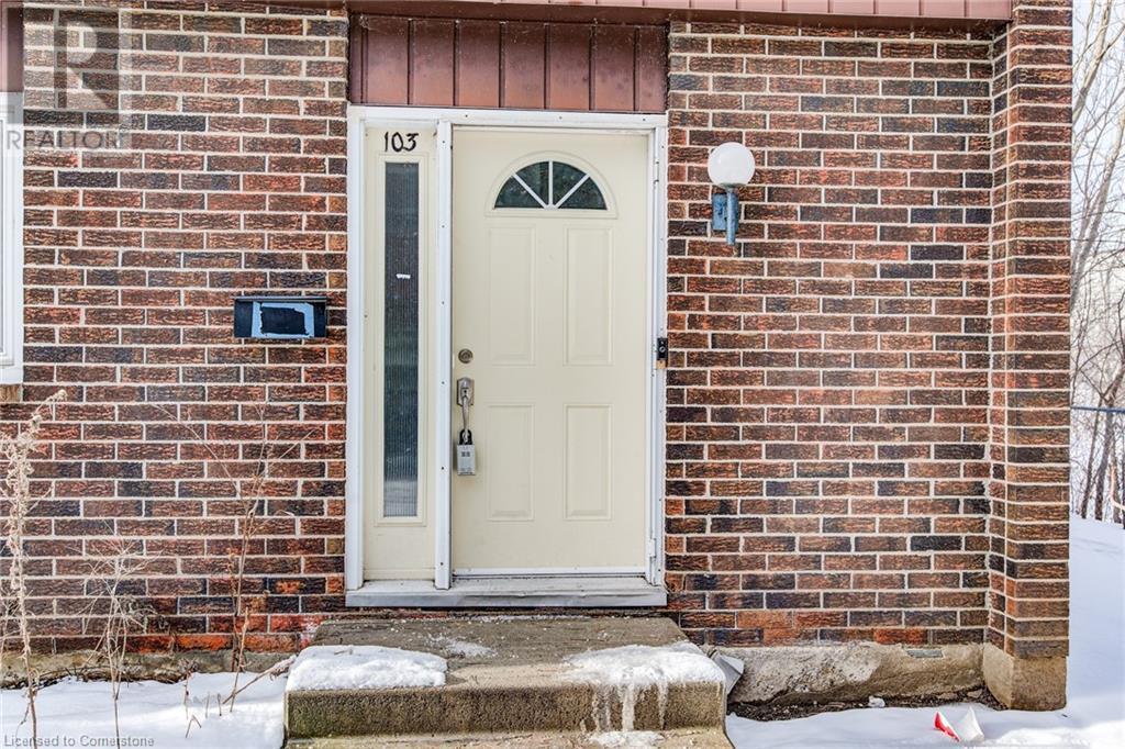 121 University Avenue E Unit# 103, Waterloo, Ontario  N2J 4J1 - Photo 3 - 40725913