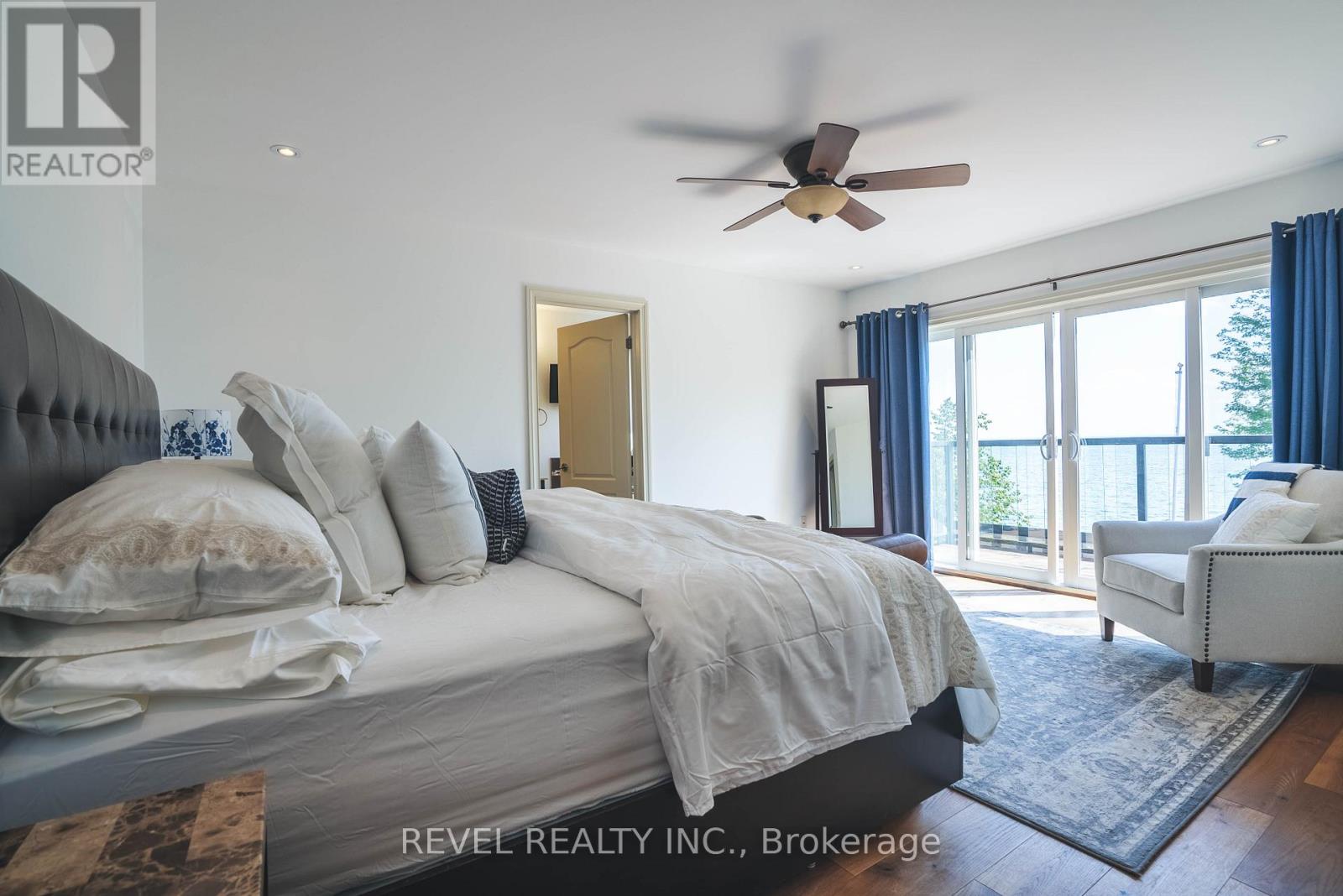 183 Lakeshore Road W, Oro-Medonte, Ontario  L0L 2E0 - Photo 24 - S12153515