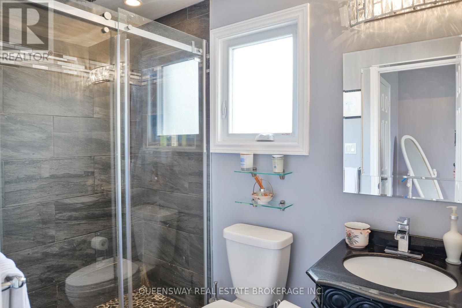 10 Lewis Drive, Orillia, Ontario  L3V 7S5 - Photo 20 - S12153517