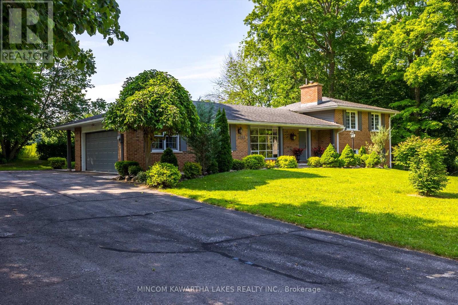 Property at 2045 SHERBROOKE STREET W image 1