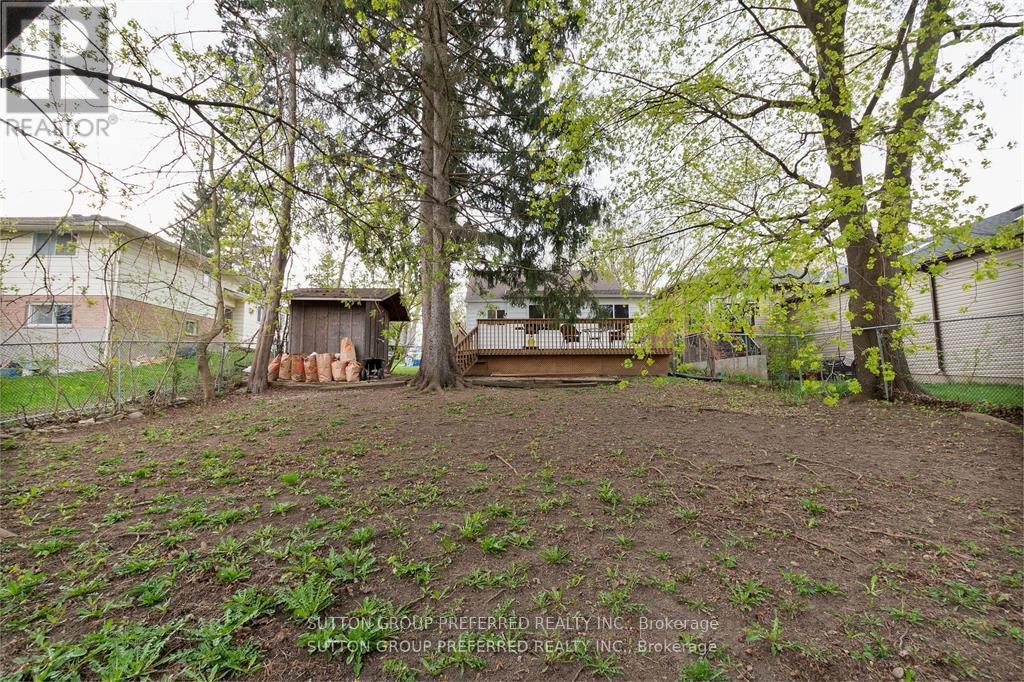 233 Cambridge Street, London North, Ontario  N6H 1P1 - Photo 17 - X12153706