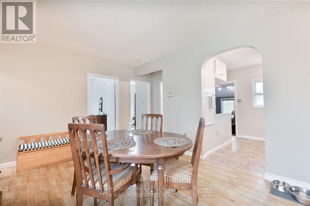 233 Cambridge Street, London North, Ontario  N6H 1P1 - Photo 5 - X12153706