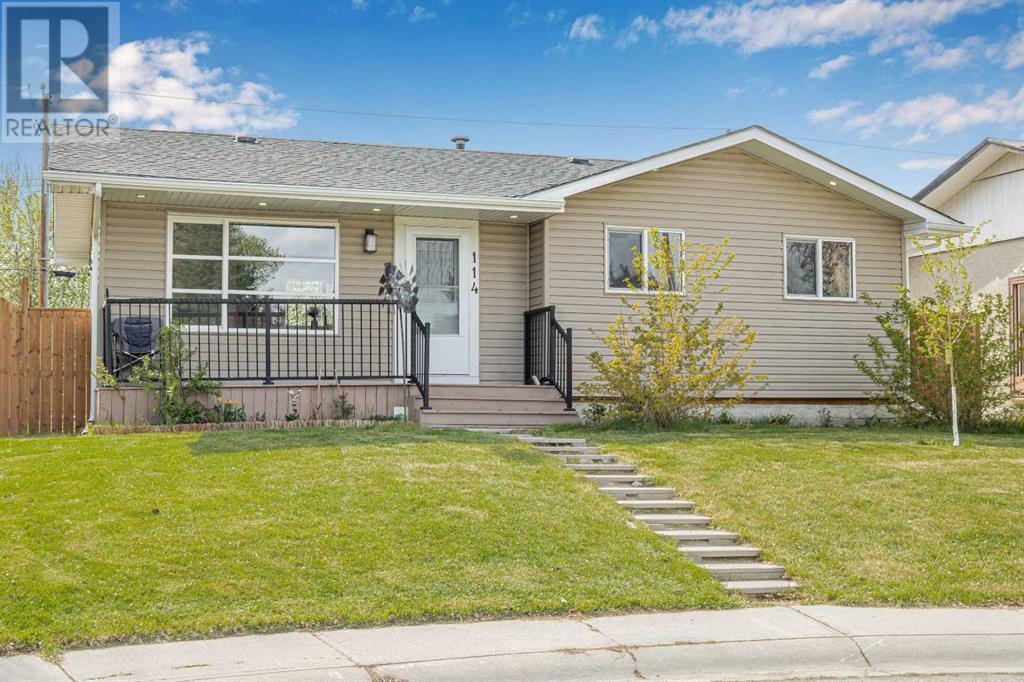 114 Dovercliffe Close SE, calgary, Alberta