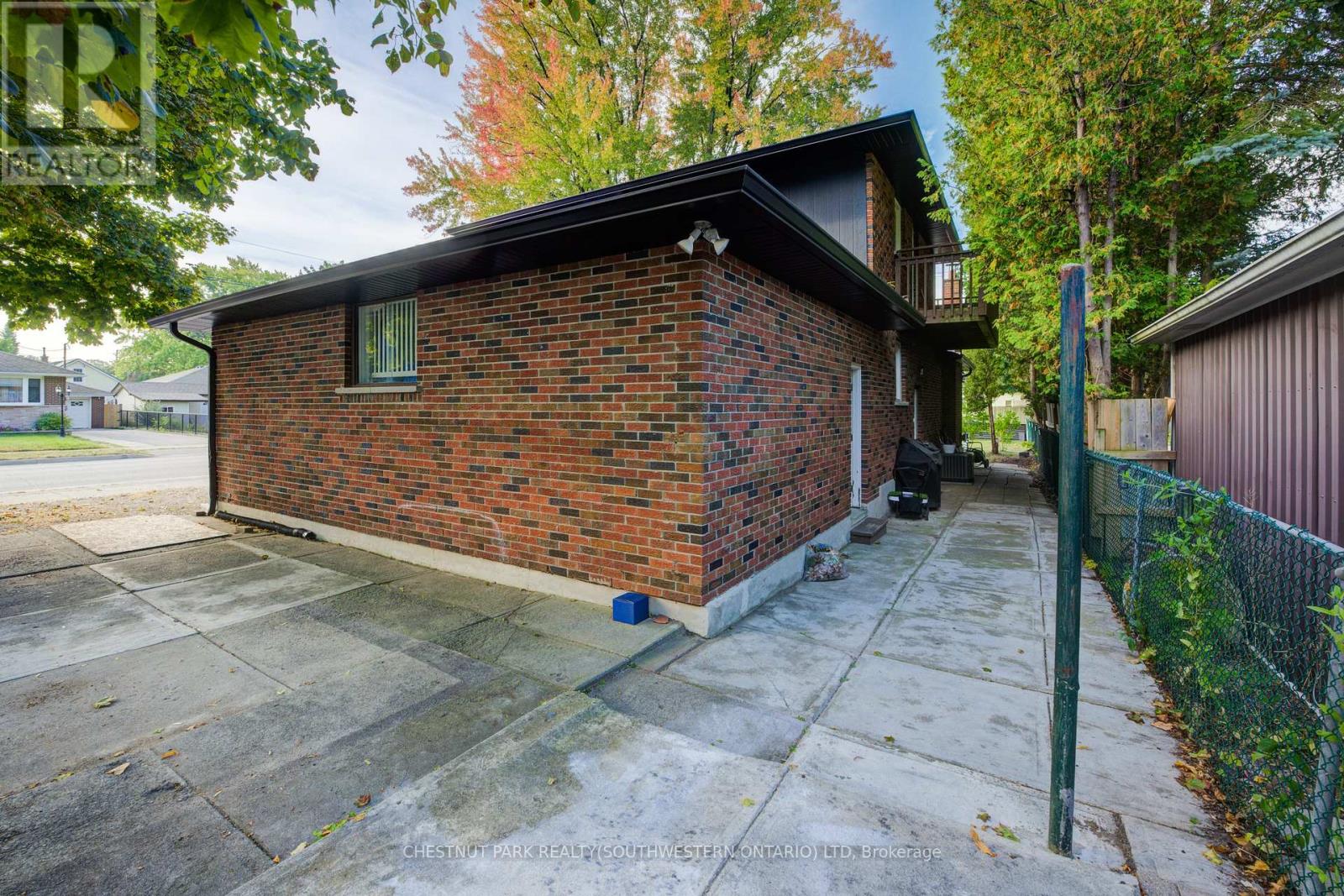251 Metcalfe Street, Guelph, Ontario  N1E 4Y8 - Photo 43 - X12025725