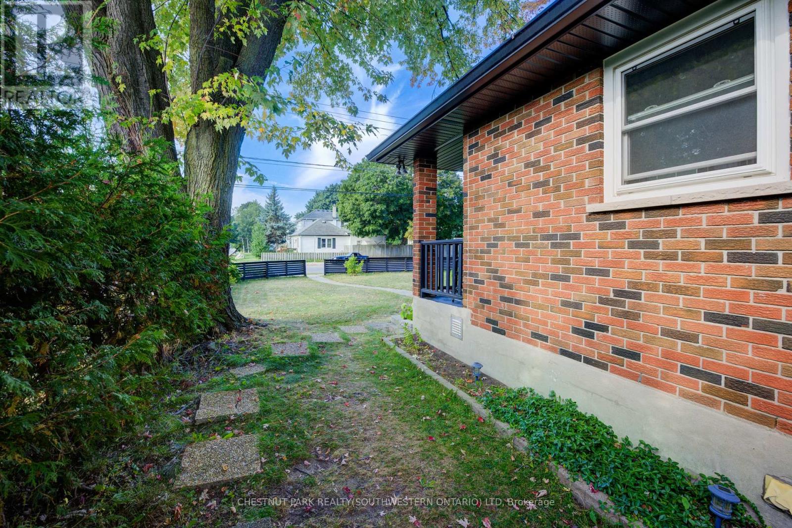 251 Metcalfe Street, Guelph, Ontario  N1E 4Y8 - Photo 45 - X12025725