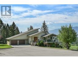 9520 JUNIPER HEIGHTS Road, invermere, British Columbia