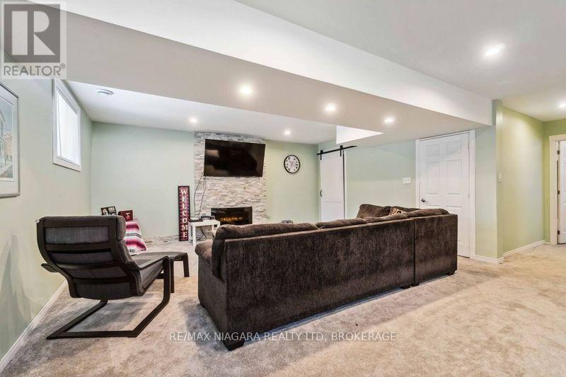246 Martin Street, Welland (Broadway), Ontario  L3C 7L5 - Photo 29 - X12153673