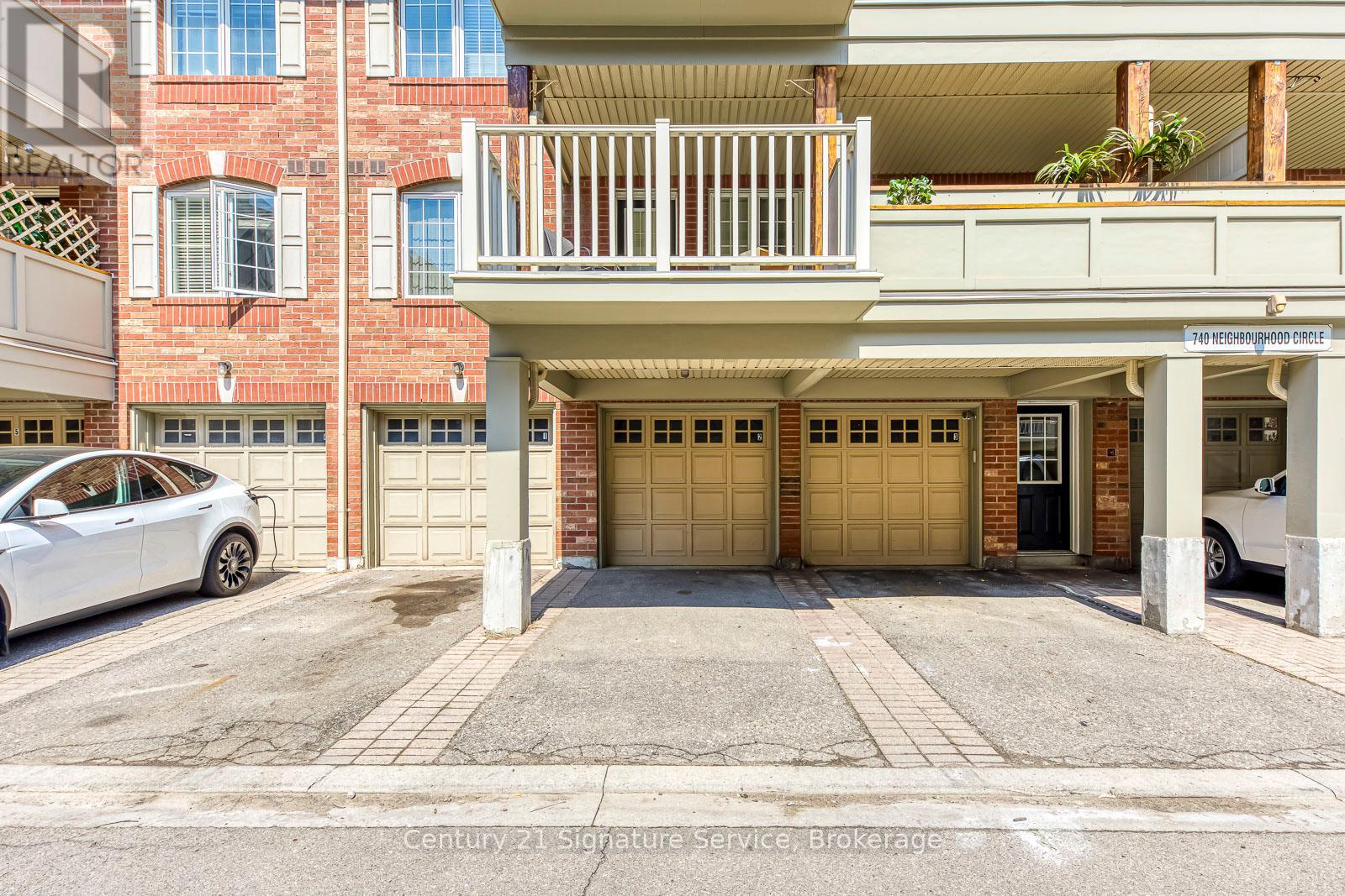 2 - 740 Neighbourhood Circle, Mississauga, Ontario  L5B 0B8 - Photo 34 - W12153477
