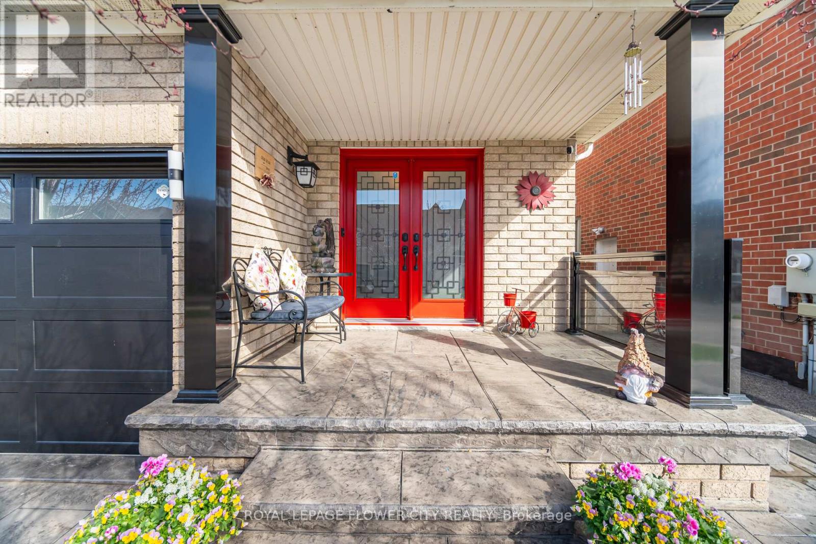 36 Ranchero Drive, Brampton, Ontario  L7A 3C3 - Photo 4 - W12153507