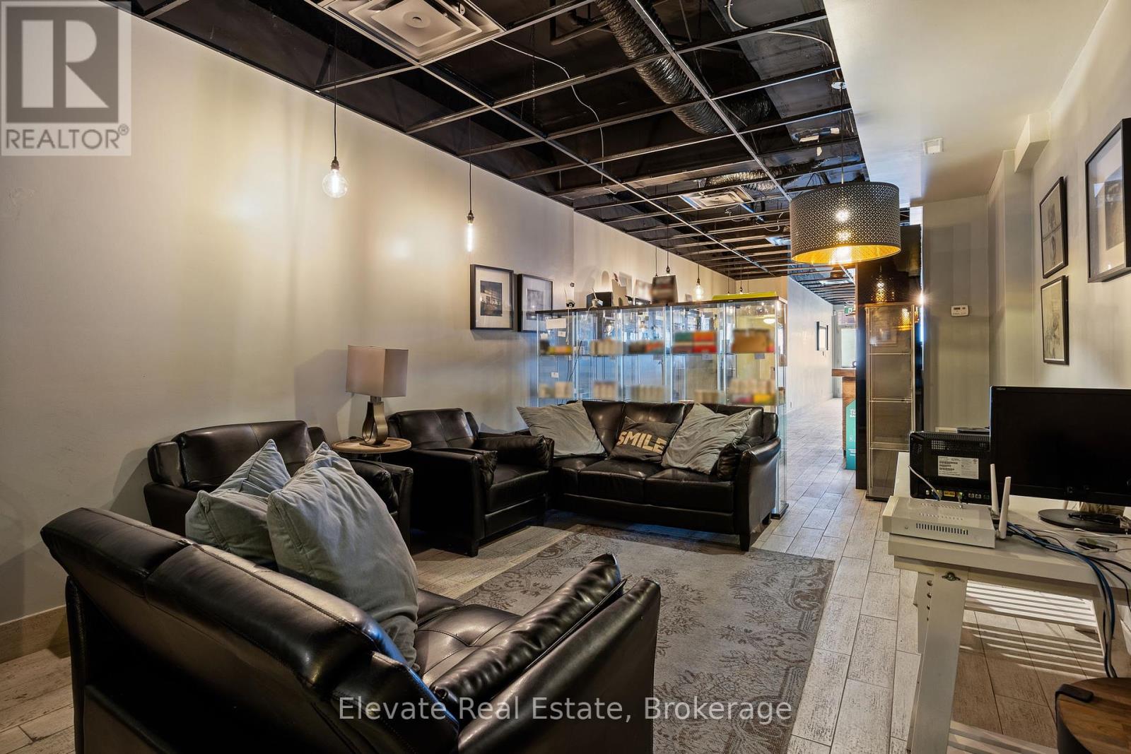 904 Bloor Street W, Toronto, Ontario  M6H 1L1 - Photo 12 - W12153559