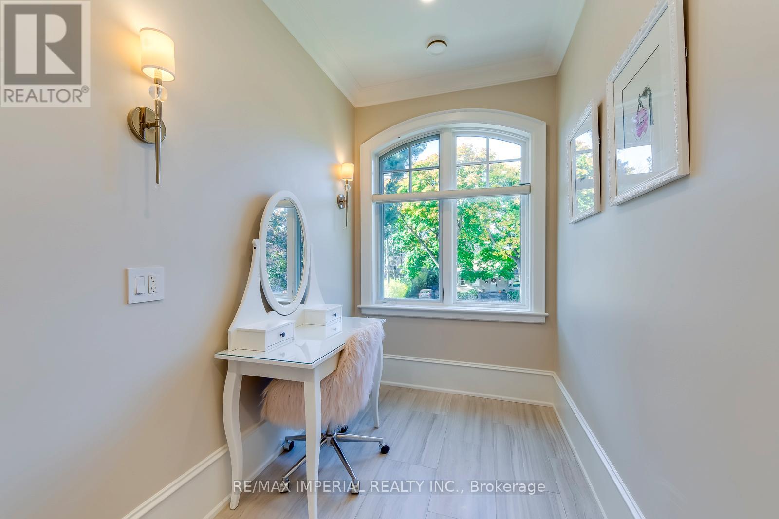 1052 Melvin Avenue, Oakville, Ontario  L6J 2V9 - Photo 34 - W12153574