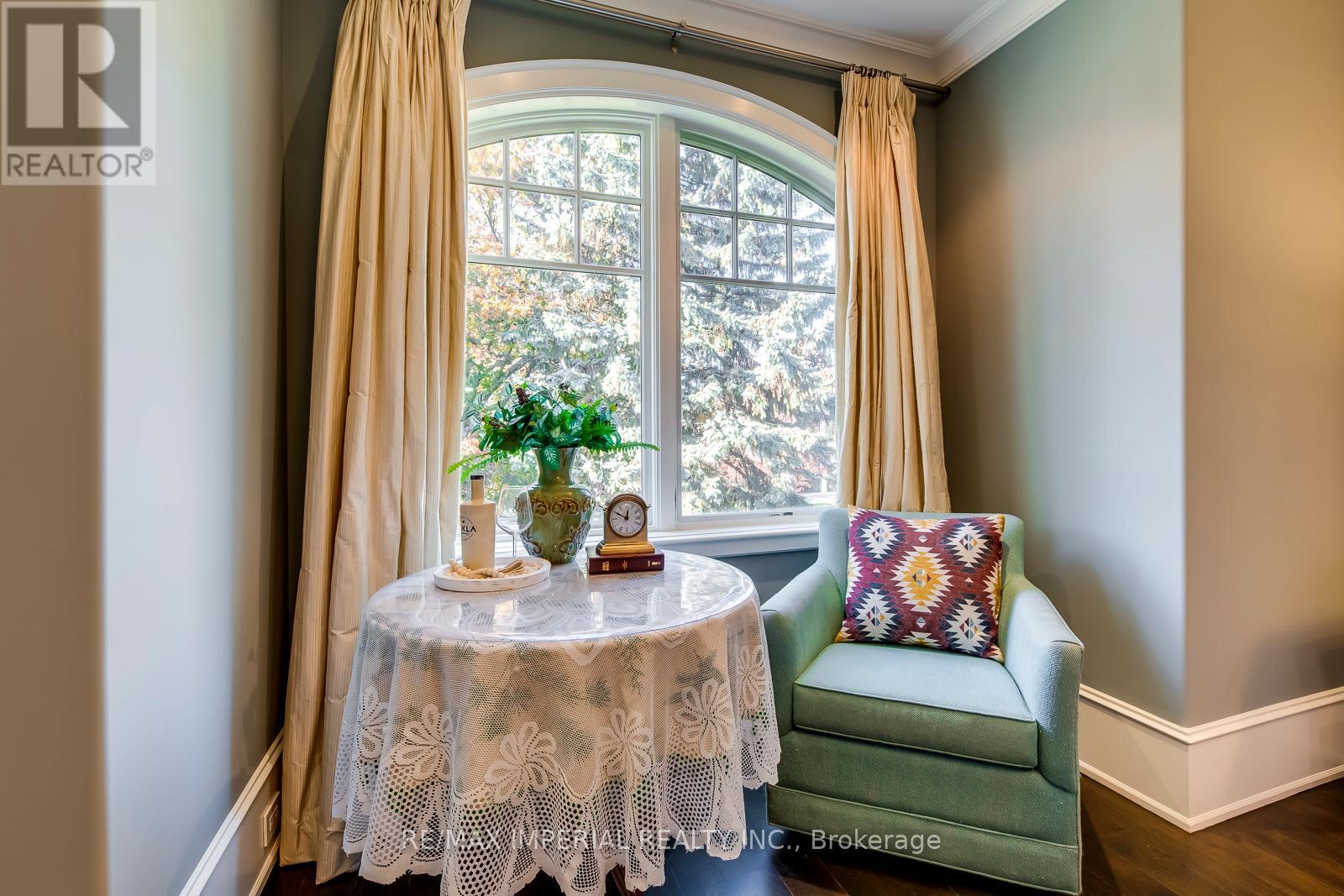1052 Melvin Avenue, Oakville, Ontario  L6J 2V9 - Photo 36 - W12153574