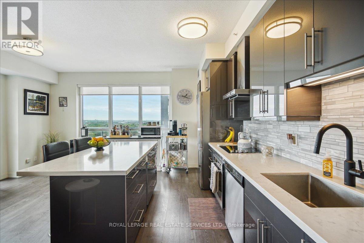 1601 - 2081 Fairview Street, Burlington, Ontario  L7R 0E4 - Photo 15 - W12153575