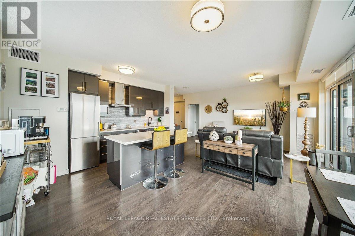 1601 - 2081 Fairview Street, Burlington, Ontario  L7R 0E4 - Photo 21 - W12153575