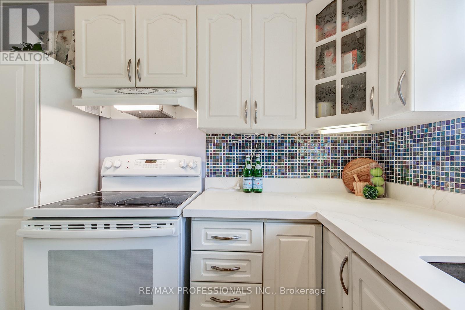 8 - 150 Carsbrooke Road, Toronto, Ontario  M9C 1G9 - Photo 16 - W12153587