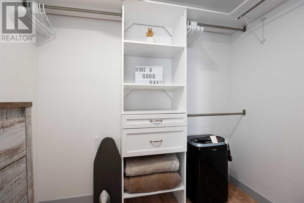 Property at 300, 14921 Macdonald Drive image 4