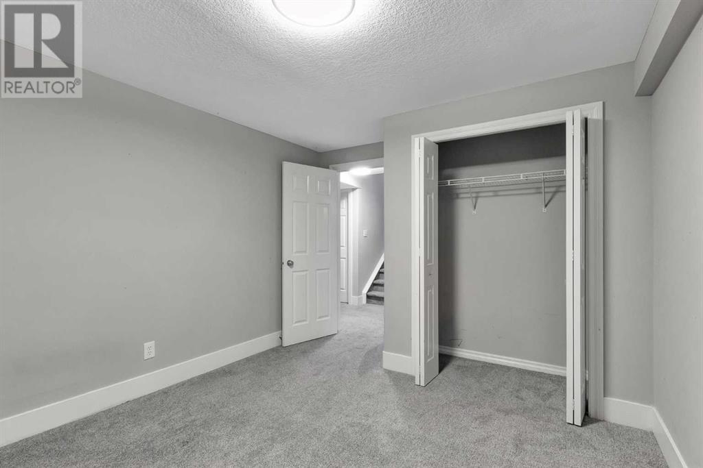 197 Royal Crest View Nw, Calgary, Alberta  T3G 5W4 - Photo 27 - A2201464